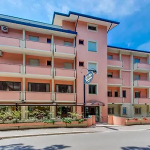 Valentino Hotel